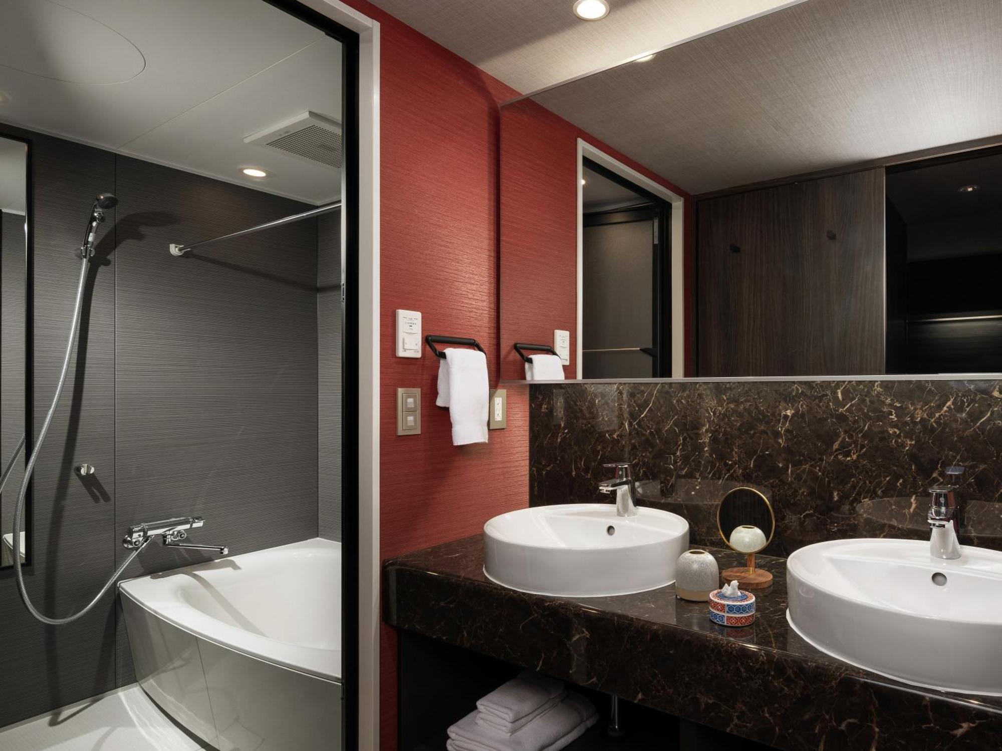 Mimaru Osaka Shinsaibashi West Hotel Exterior photo